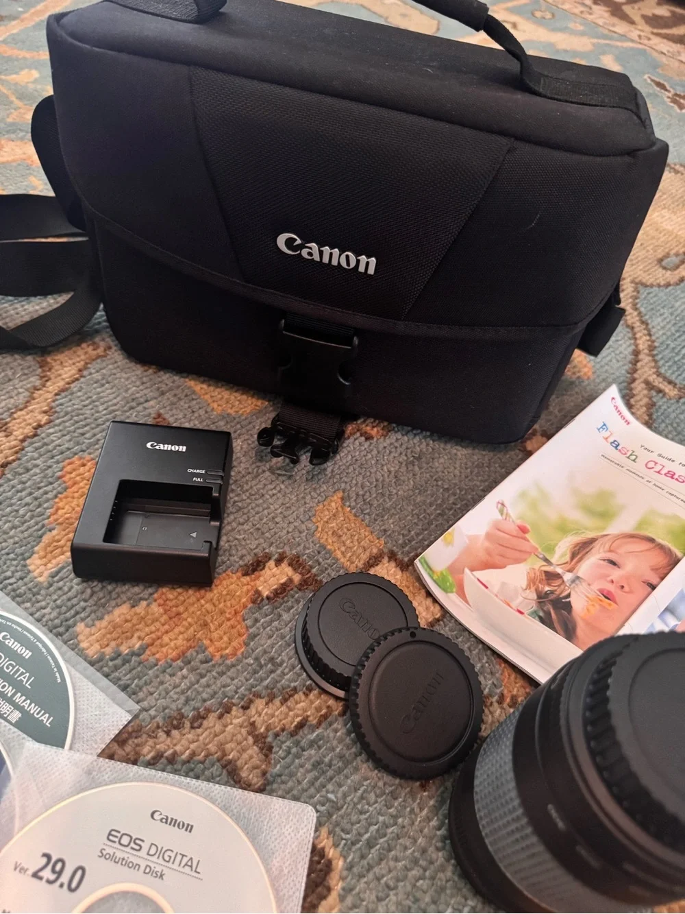 Cannon EOS Rebel T5 - Camera Bundle